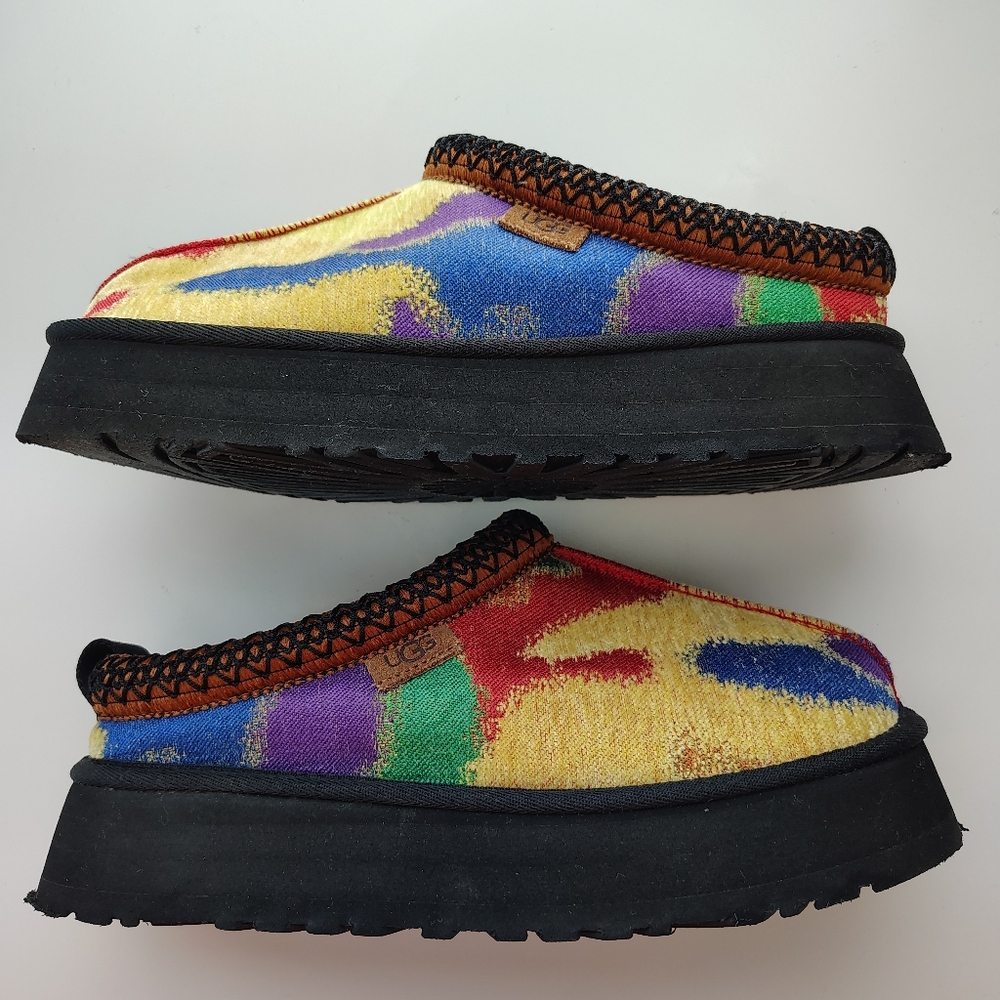 UGG Tazz PridePop Platform Slippers Shearling Lined | Indoor/Outdoor | US 8 - Picture 2 of 7